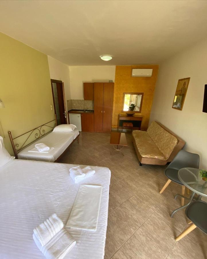 Guesthouse Anestis Ангістрон Екстер'єр фото