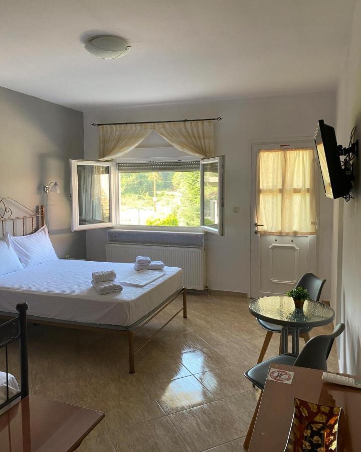 Guesthouse Anestis Ангістрон Екстер'єр фото